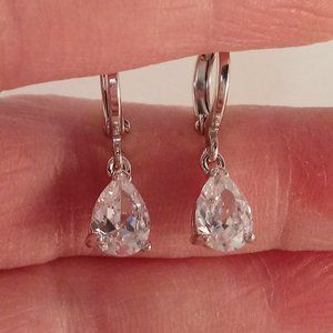 Solid 925 Silver Solitaire Pear Tear Drop Diamond Zircon Dangle Earrings Gift